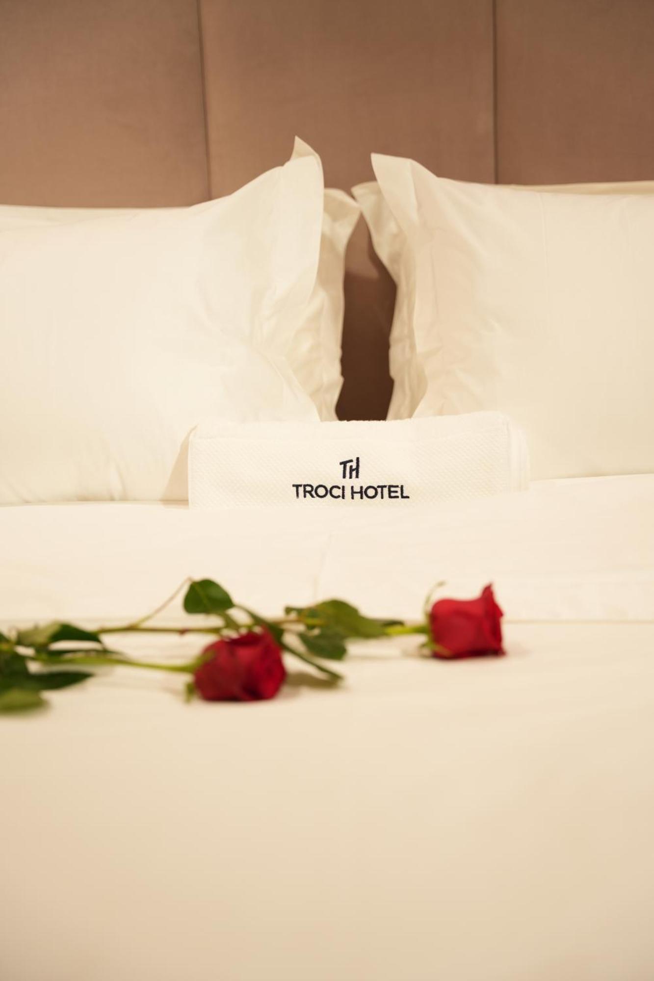 Troci Hotel Kamez Extérieur photo