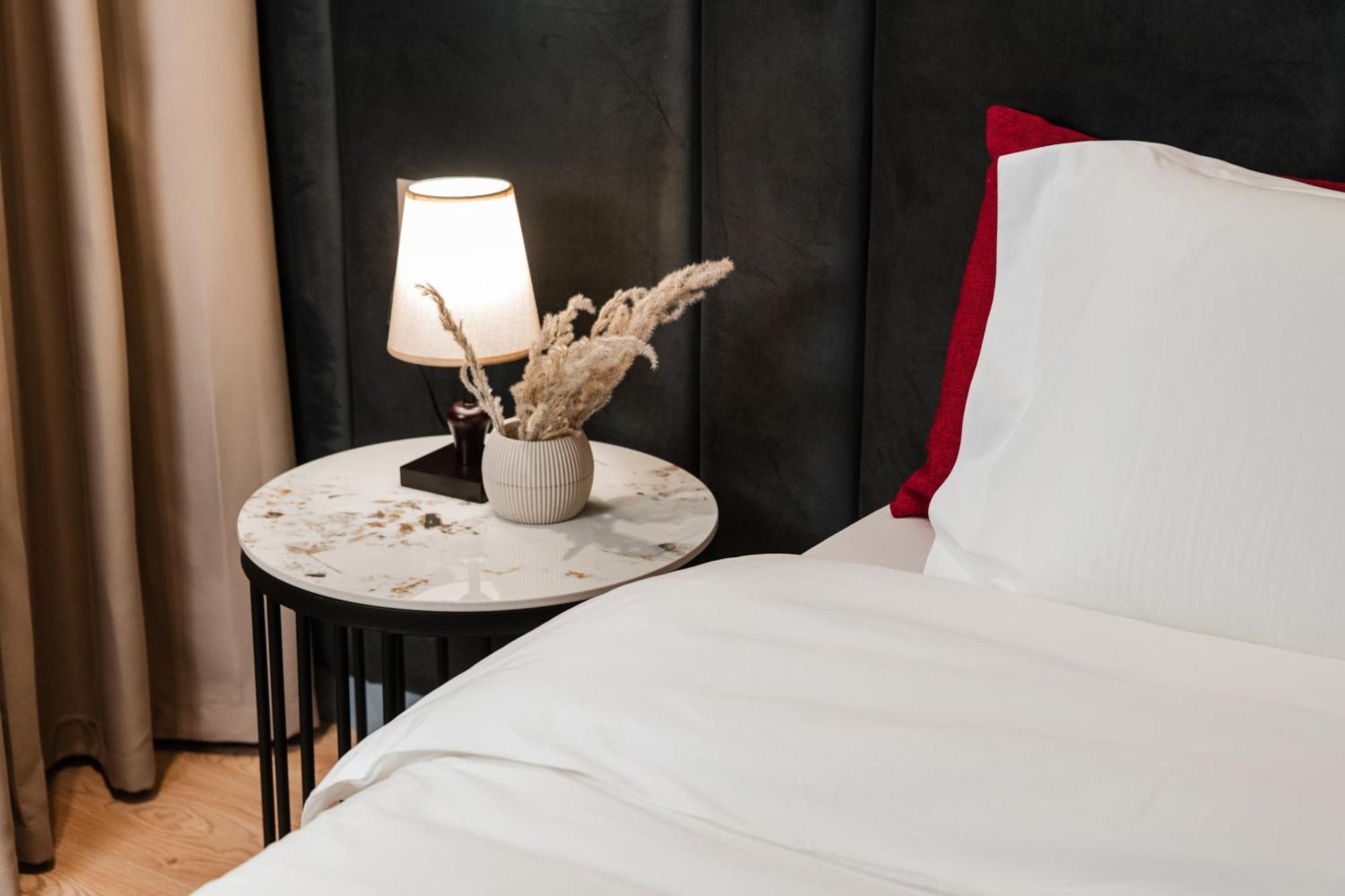 Troci Hotel Kamez Extérieur photo