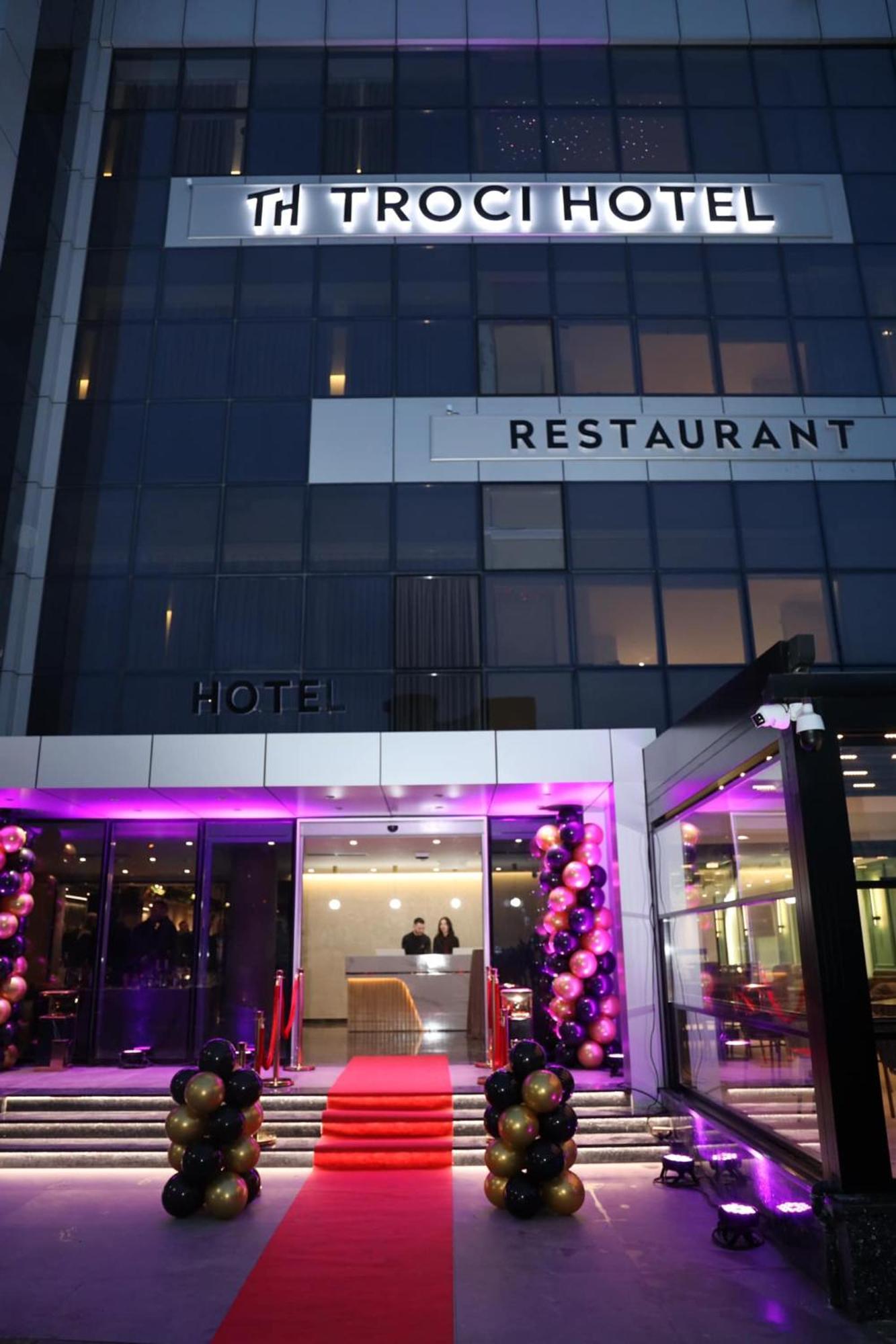 Troci Hotel Kamez Extérieur photo